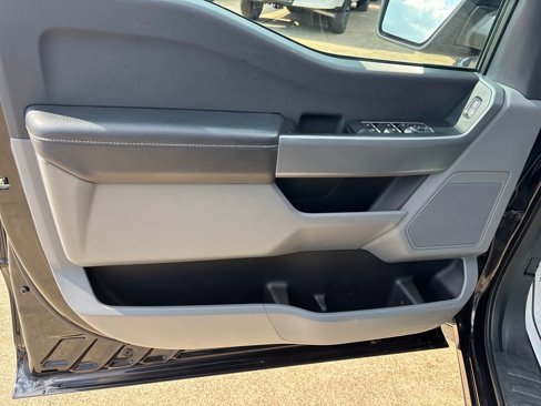 Used 2023 Ford F150 XLT image 11