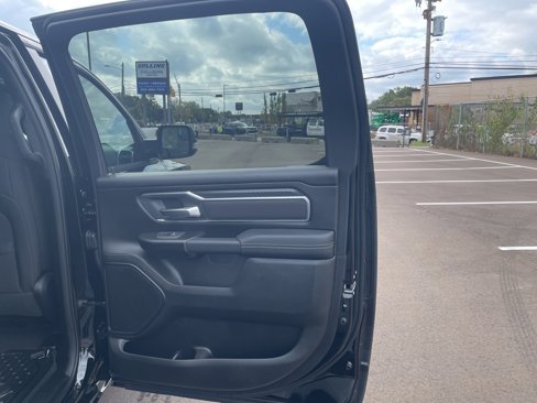 New 2026 RAM 1500 4x4 Crew Cab image 15