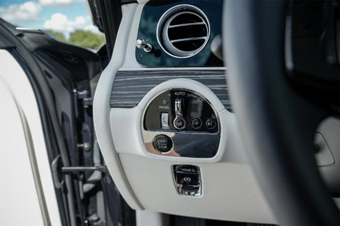 New 2025 Rolls-Royce Ghost image 34