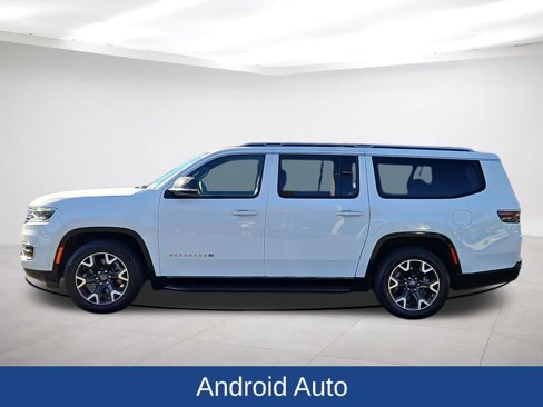Used 2024 Jeep Wagoneer L Series III w/ Flexible Seating Group image 4