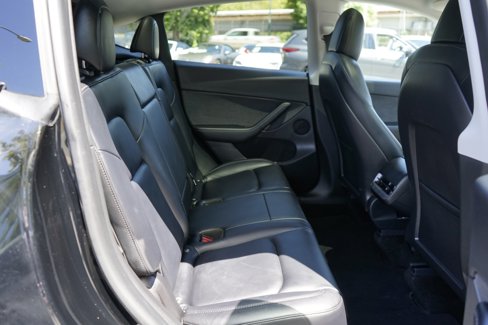 Used 2022 Tesla Model Y Performance image 20