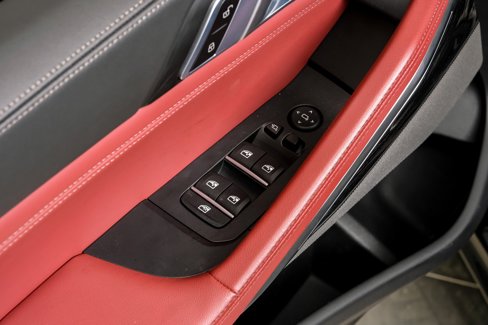 Used 2025 BMW X6 M60i w/ Executive Package image 46