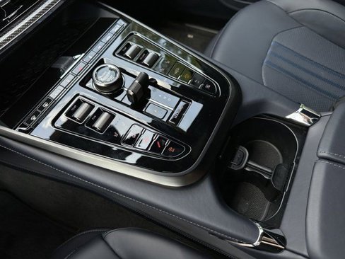 New 2025 Aston Martin DBX 707 image 30