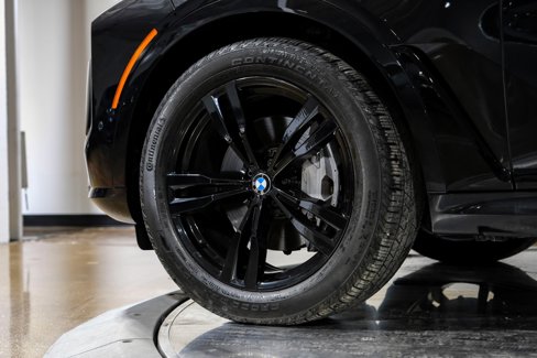 Used 2024 BMW X7 xDrive40i w/ M Sport Package image 60