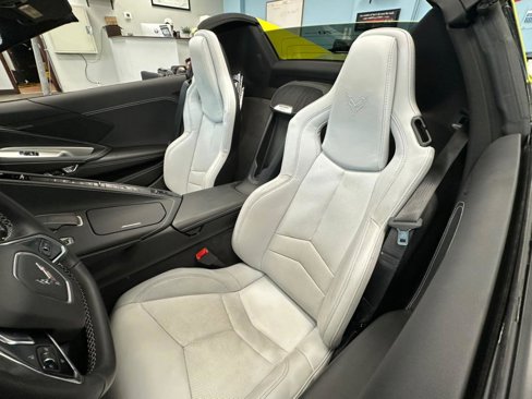 Used 2023 Chevrolet Corvette Stingray Convertible w/ Z51 Performance Package image 67