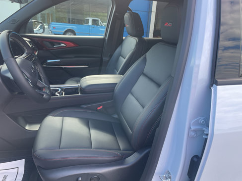 New 2026 Chevrolet Traverse Z71 w/ Enhanced Driving Package image 11