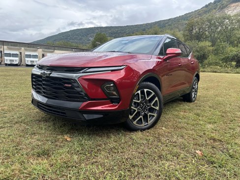 New 2025 Chevrolet Blazer RS w/ LPO, Floor Liner Package image 1