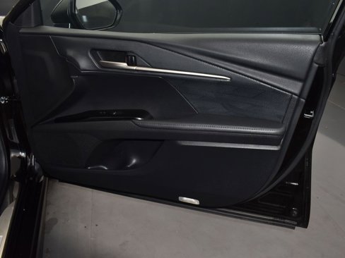 Used 2025 Toyota Camry XSE image 23