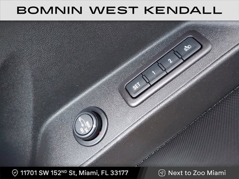 Used 2020 Chevrolet Equinox Premier image 25