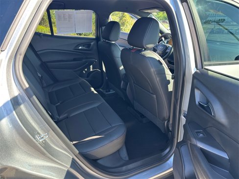 Certified 2024 Chevrolet Trax RS w/ Driver Confidence Package image 27