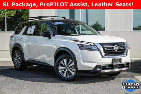 Used 2022 Nissan Pathfinder SL image 1