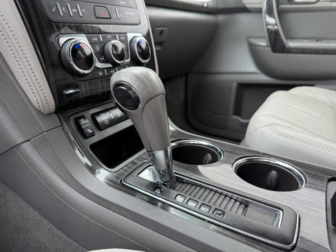 Used 2014 Chevrolet Traverse LTZ image 31