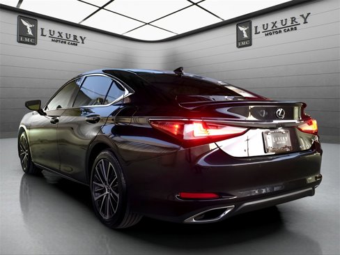 Used 2025 Lexus ES 350 w/ Premium Package image 5