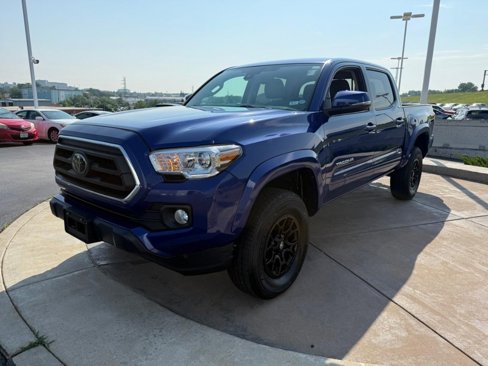 Certified 2022 Toyota Tacoma SR5 image 11