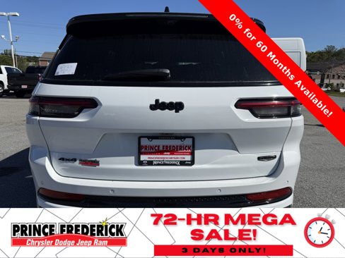New 2025 Jeep Grand Cherokee L Summit image 4