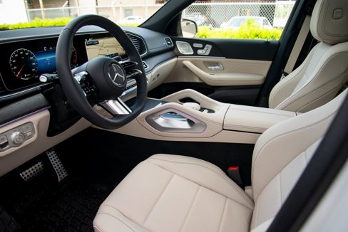 Used 2025 Mercedes-Benz GLS 450 4MATIC image 20