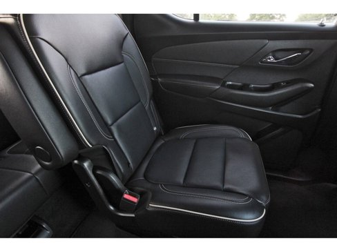 Used 2023 Chevrolet Traverse Premier image 15