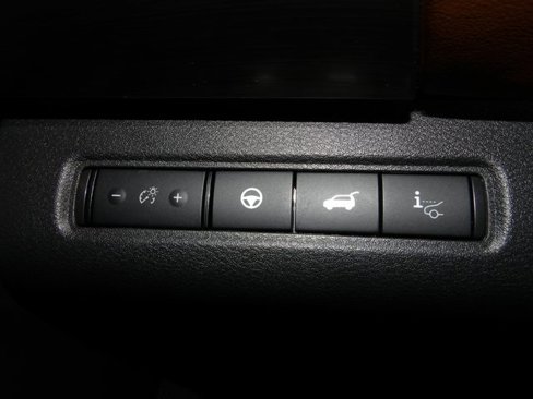 Certified 2023 Nissan Pathfinder Platinum image 45