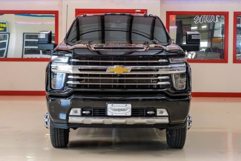 Used 2022 Chevrolet Silverado 3500 High Country w/ Safety Package II image 10
