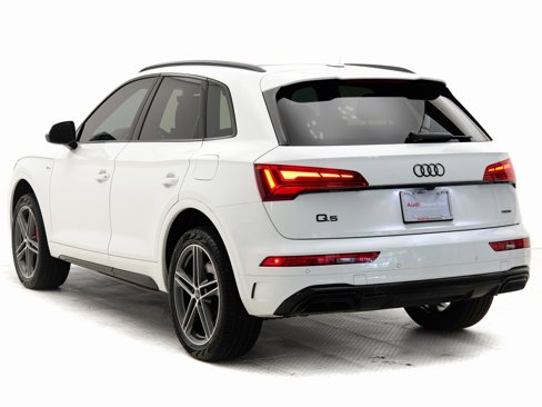 Used 2024 Audi Q5 e Premium Plus image 29