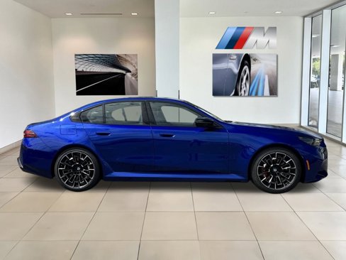 New 2026 BMW M5 w/ Executive Package image 6