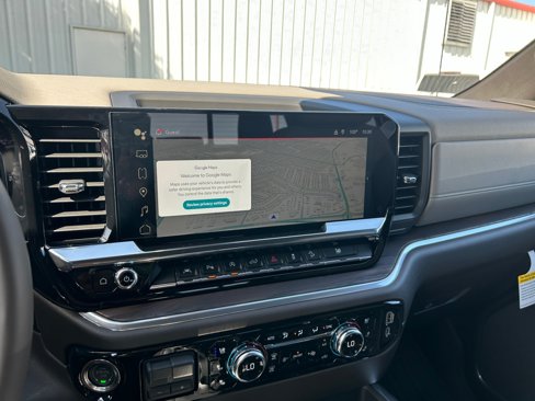New 2026 GMC Sierra 1500 SLT image 14