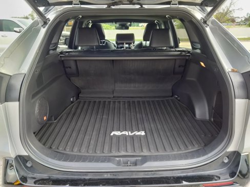 Used 2021 Toyota RAV4 XSE image 11