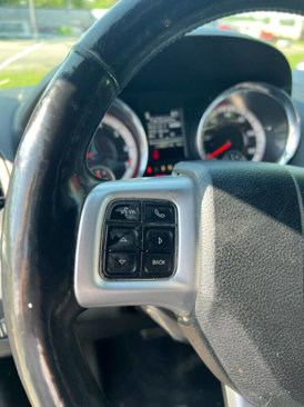 Used 2017 Dodge Grand Caravan GT image 23