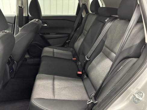 Used 2025 Nissan Rogue SV image 9
