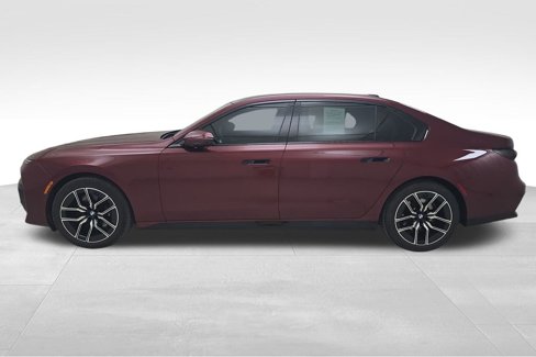 Certified 2023 BMW 740i image 6
