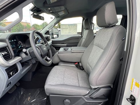 New 2026 Ford F350 4x4 Crew Cab Super Duty image 13