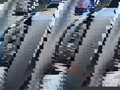 New 2025 Ford Explorer Platinum image 12