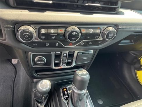 Used 2024 Jeep Wrangler Sahara w/ Technology Group image 46