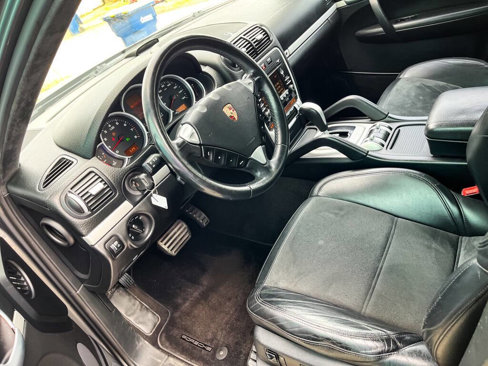 Used 2010 Porsche Cayenne GTS image 15