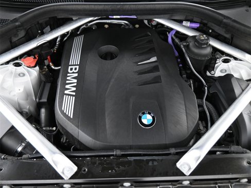 Used 2024 BMW X5 xDrive40i w/ Premium Package image 22
