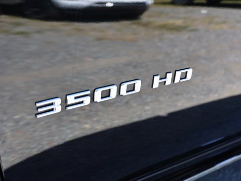 Certified 2024 Chevrolet Silverado 3500 LTZ w/ LTZ Premium Package image 13