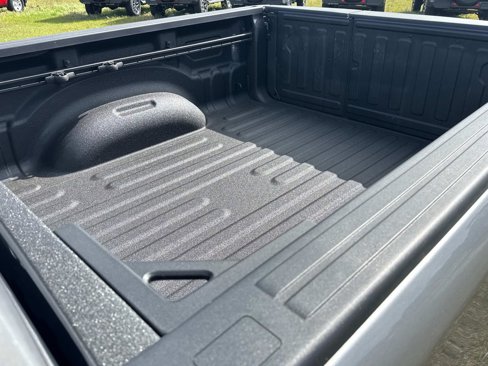 New 2025 RAM 1500 Laramie w/ Trailer Tow Group image 11