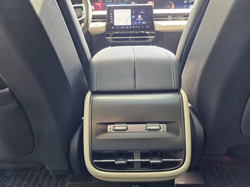 New 2025 Lincoln Nautilus Premier w/ Equipment Group 102A image 26