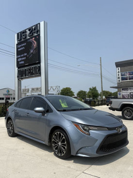 Used 2020 Toyota Corolla LE image 1