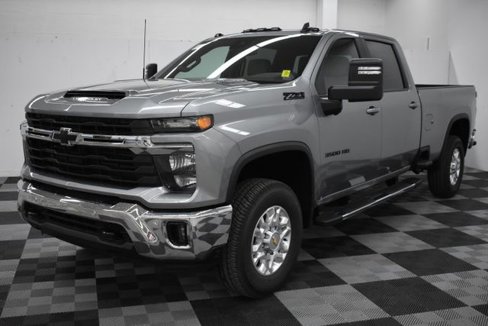 New 2026 Chevrolet Silverado 3500 LT w/ Safety Package image 2