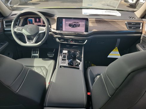 New 2026 Volkswagen Atlas SEL Premium R-Line image 2