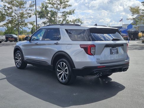Used 2023 Ford Explorer ST image 8