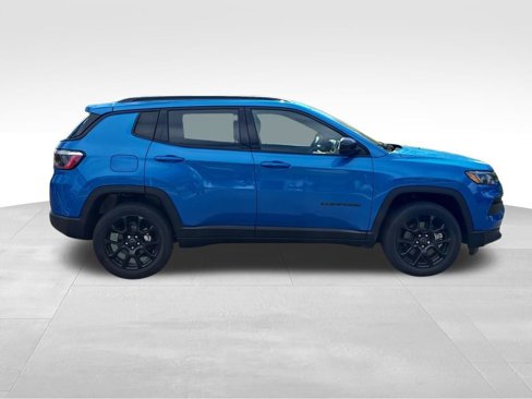 New 2026 Jeep Compass Latitude w/ Quick Order Package 29K image 6