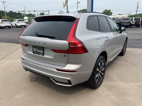 Certified 2025 Volvo XC60 B5 Plus image 5