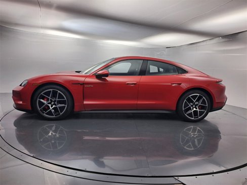 Certified 2025 Porsche Taycan 4S image 2
