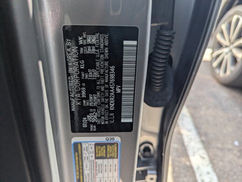 Certified 2025 Kia Seltos EX w/ EX Sunroof Package image 32