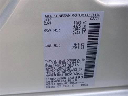 Used 2024 Nissan Altima 2.5 SV image 35