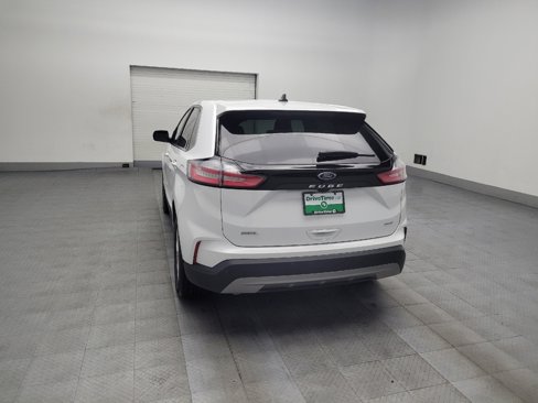Used 2024 Ford Edge SEL image 6