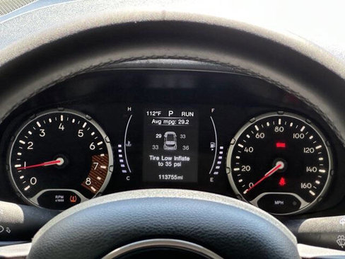 Used 2020 Jeep Renegade Latitude w/ Popular Equipment Group image 15