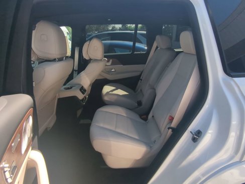 New 2026 Mercedes-Benz GLS 450 4MATIC image 5